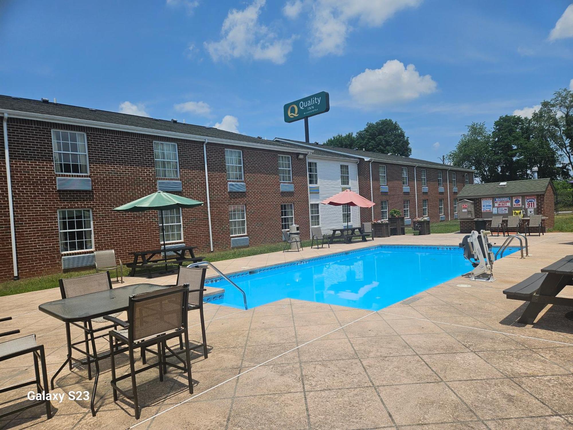 Quality Inn Dublin I-81 Dış mekan fotoğraf