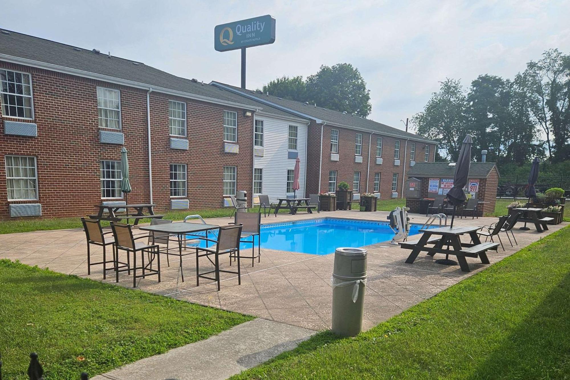 Quality Inn Dublin I-81 Dış mekan fotoğraf
